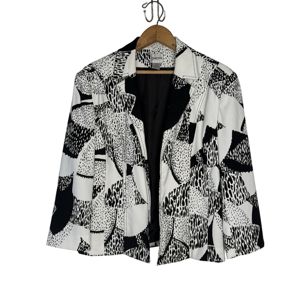Chicos Women Size 1 White & Black‎ Jacket Coat Blazer